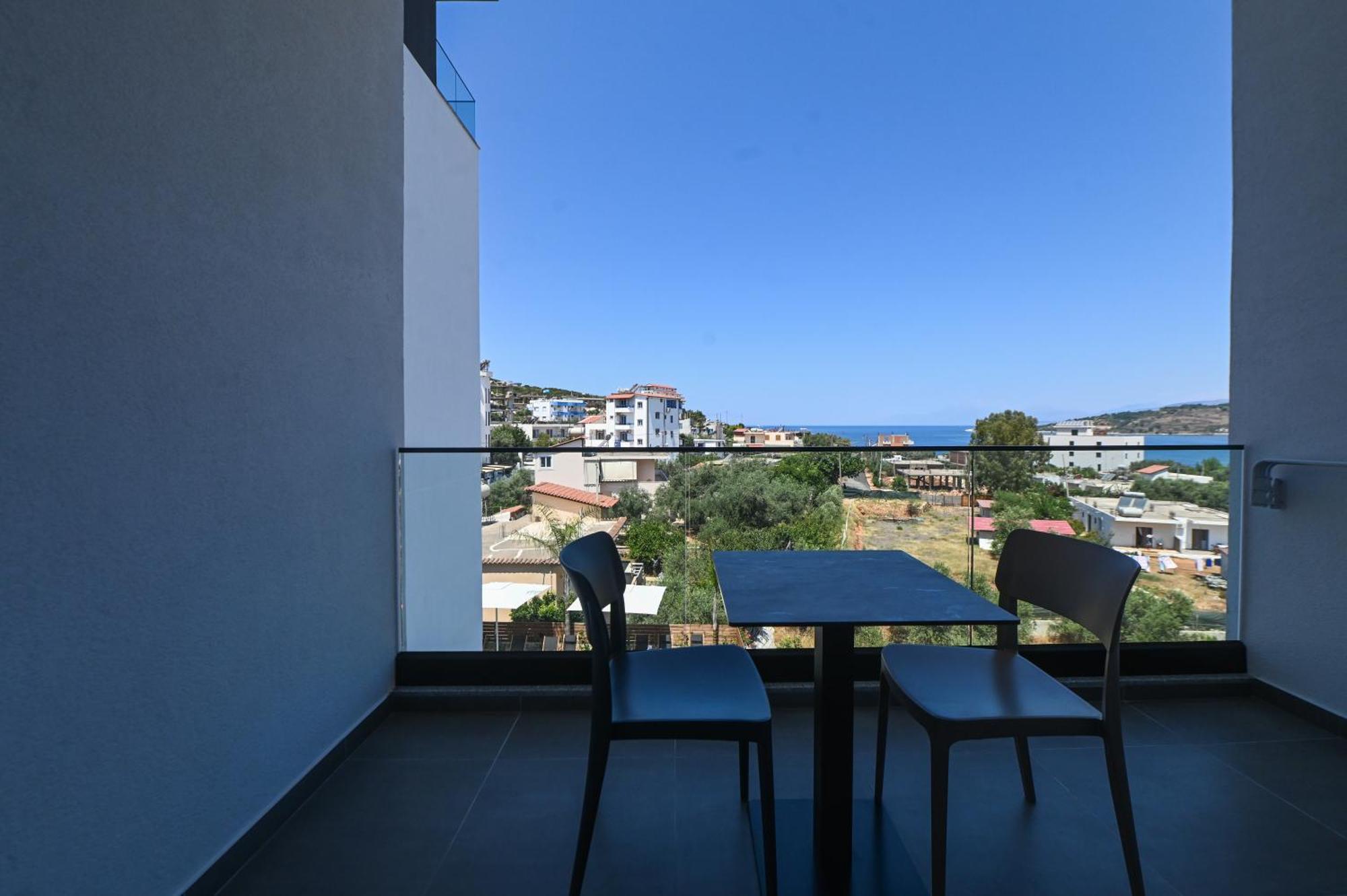 Monun Hotel Ksamil Bagian luar foto