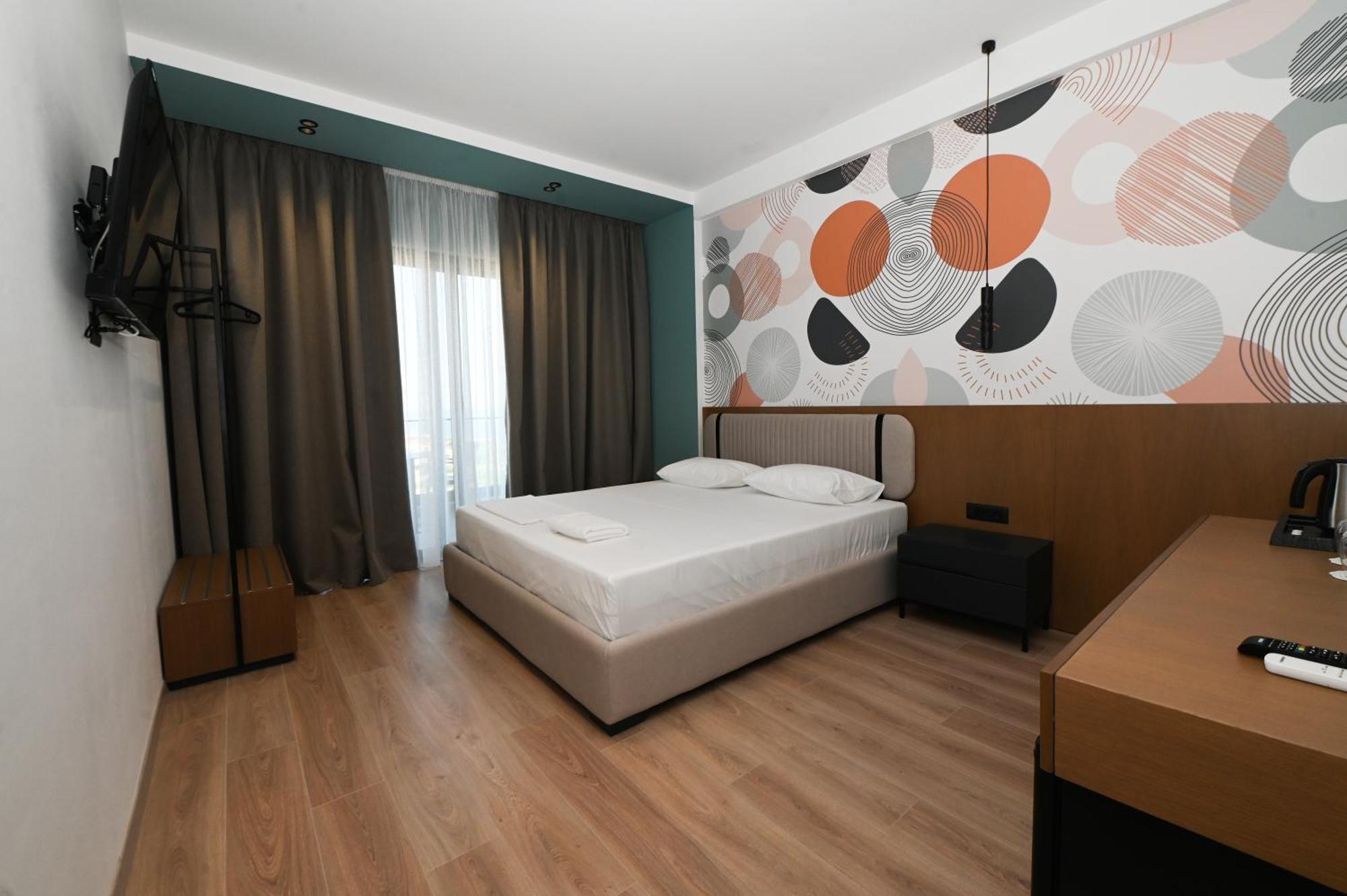 Monun Hotel Ksamil Bagian luar foto